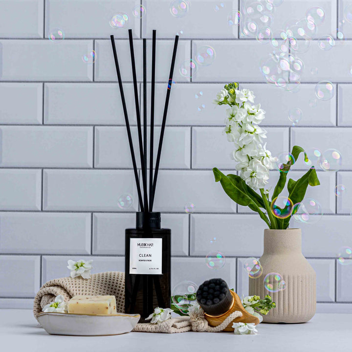 An exquisite Air Fresheners fragrance: Clean Reed Diffusers , presented in a Glass Bottle, part of the Clean Line. This Incense Sticks belongs to the Powdery Florals Scent Family with captivating Powder | Tube Rose | Galbanum Perfume Notes