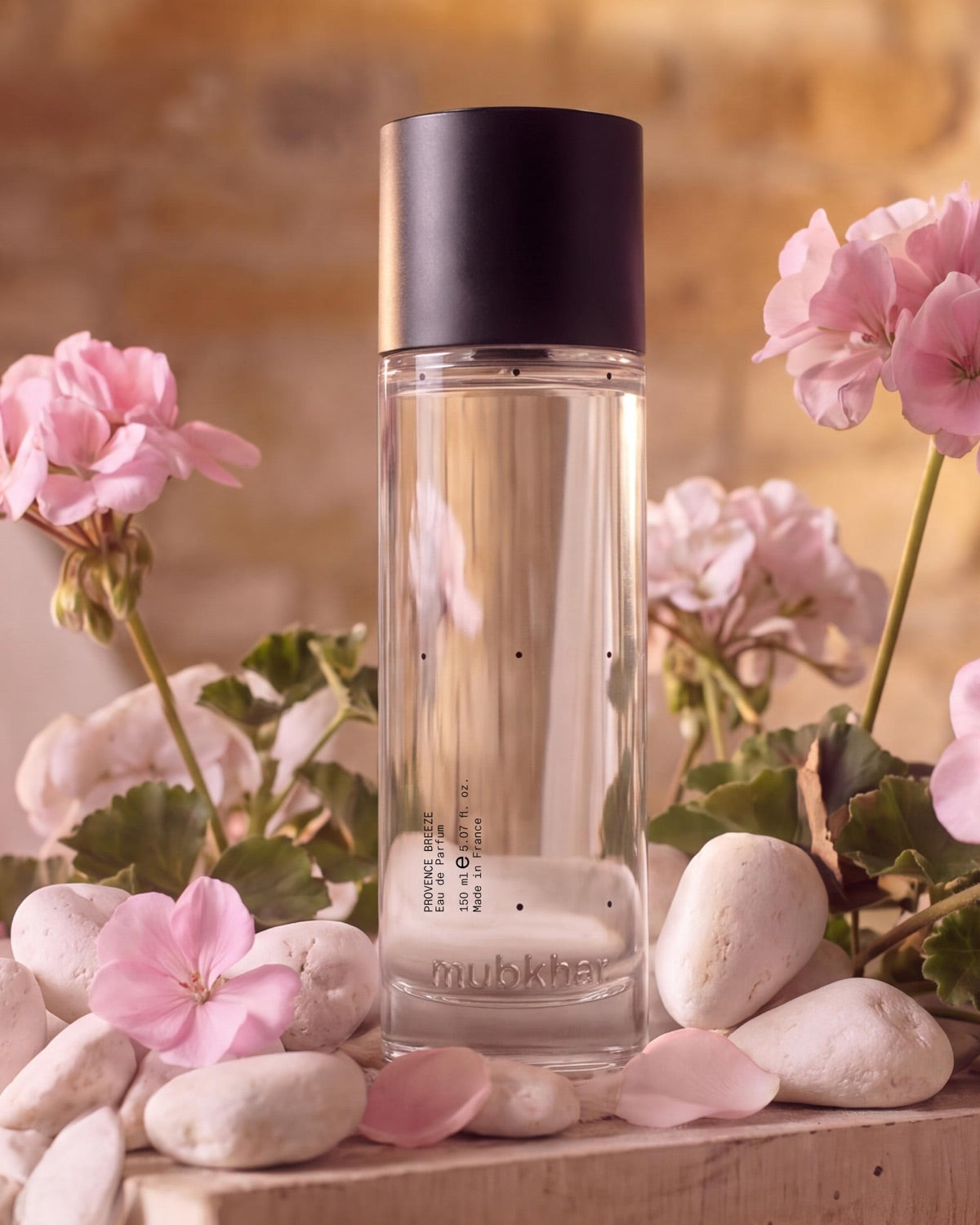 لقطة قريبة لعطر بروفانس بريز